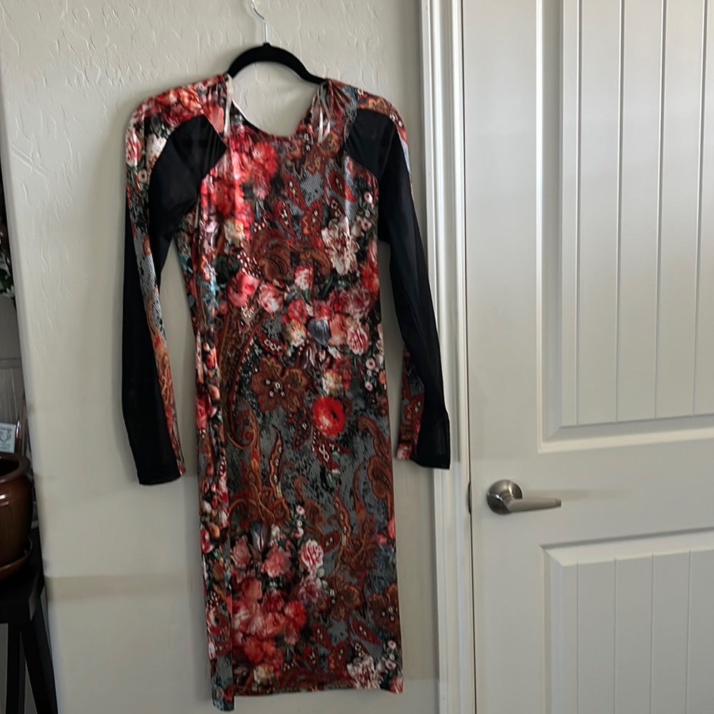 Floral long sleeve stretchy dress